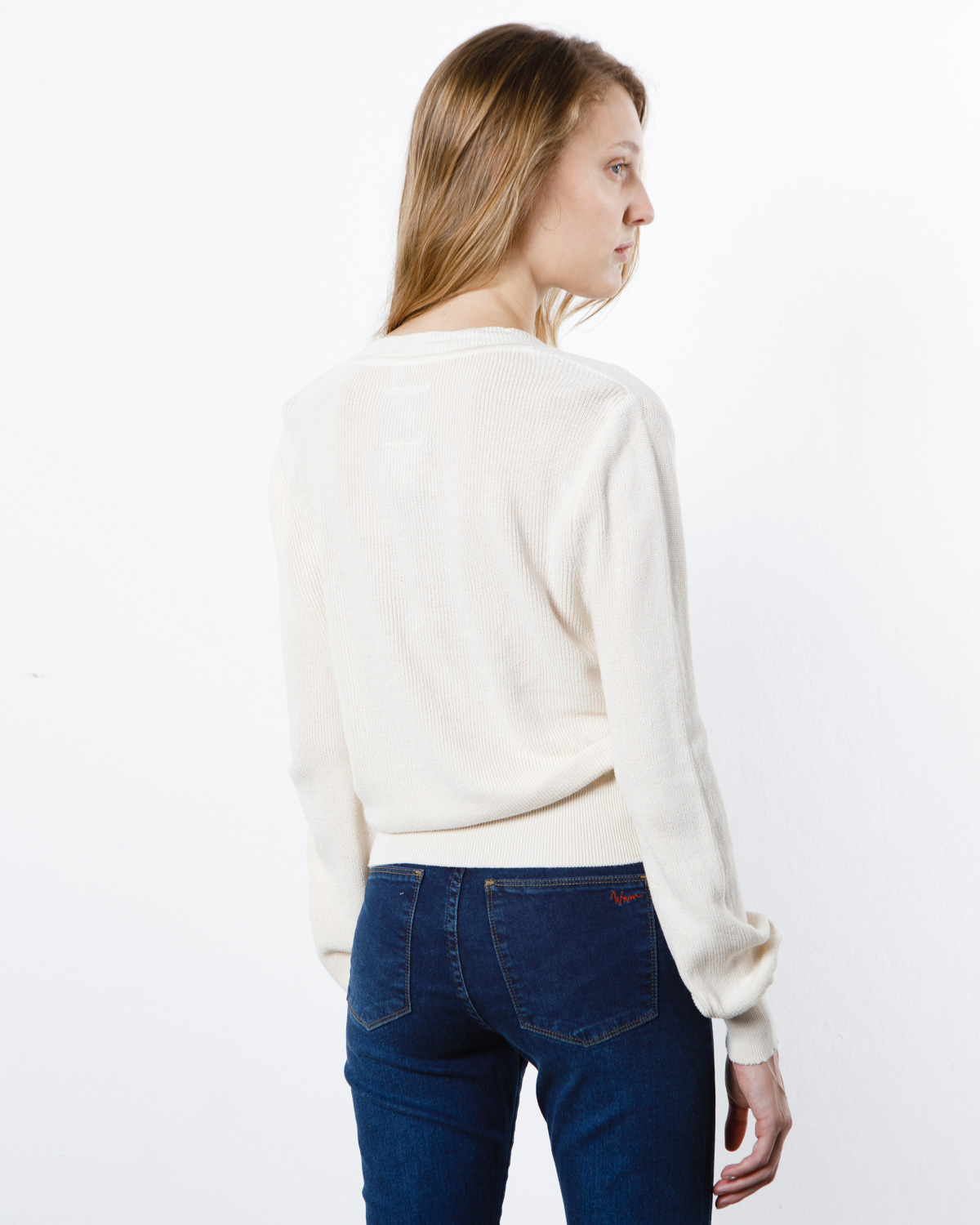 wanama_sweater-roy-ii_45-29-2023__picture-21377