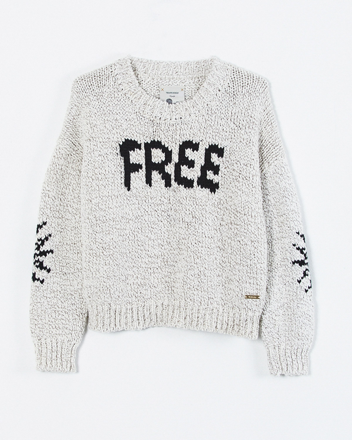 wanama_sweater-new-laurence-free_31-22-2023__picture-35731