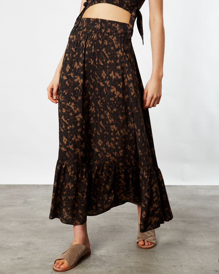 Falda Allen Stains