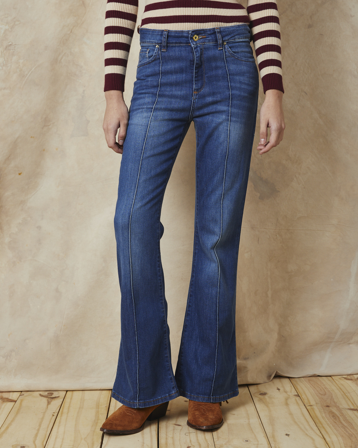 New Jean Justa Rose