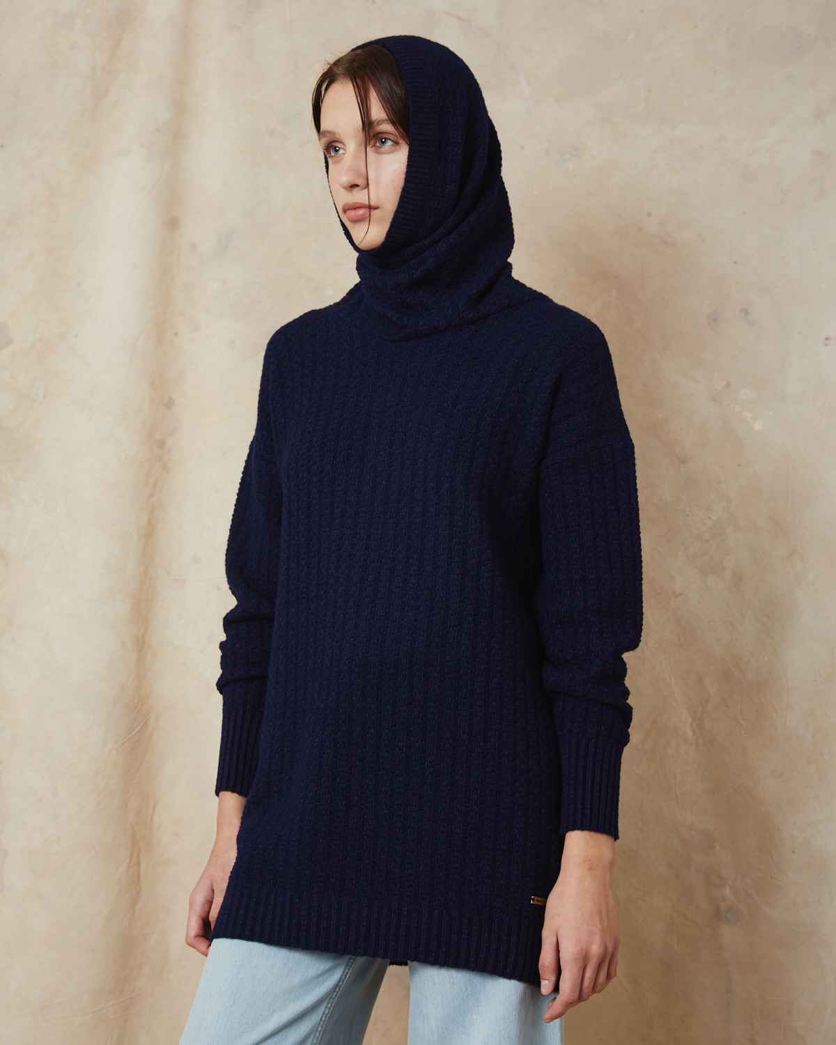Sweater Berat Balaclava