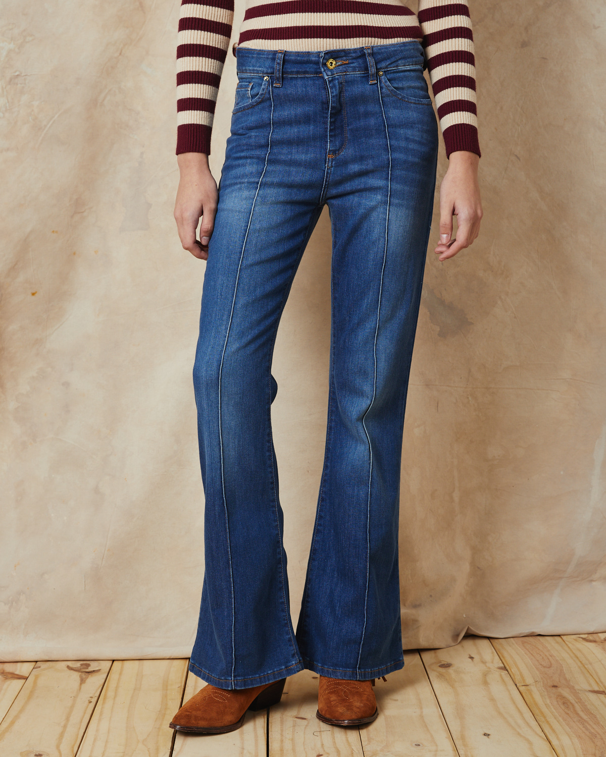 New Jean Justa Rose
